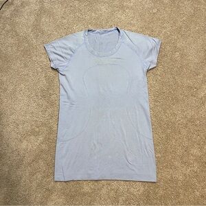 Women’s Lululemon Swiftly Tech Hip Length Shirt Size 8